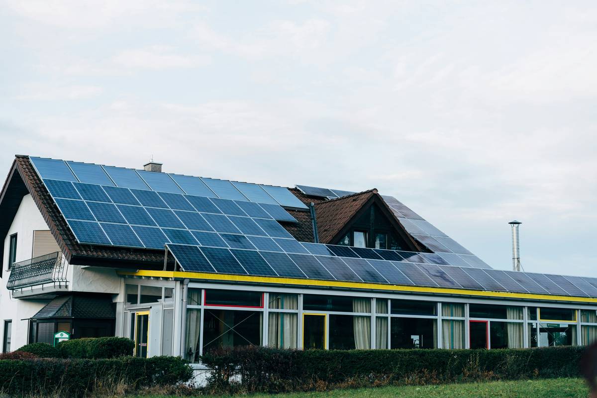 DIY Flexible Solar Panels: Power Your Off-Grid Life Without the Rigid Rules