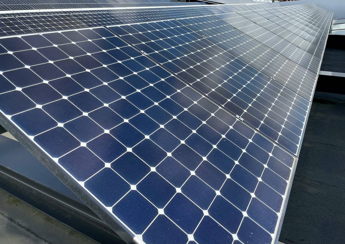 How Do Flexible Solar Panels Work? A Real-World Guide to Bendable Sun Power